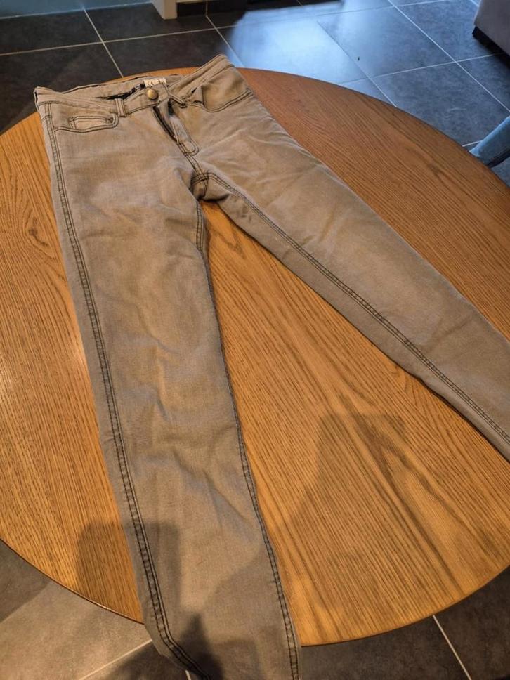 Motorjeans dames maat 28/32, Motoren, Kleding | Motorkleding, Dames, Ophalen