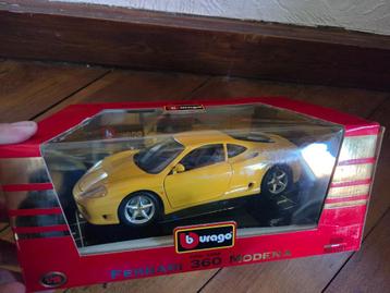Burago ferrari 1 : 18 beschikbaar voor biedingen