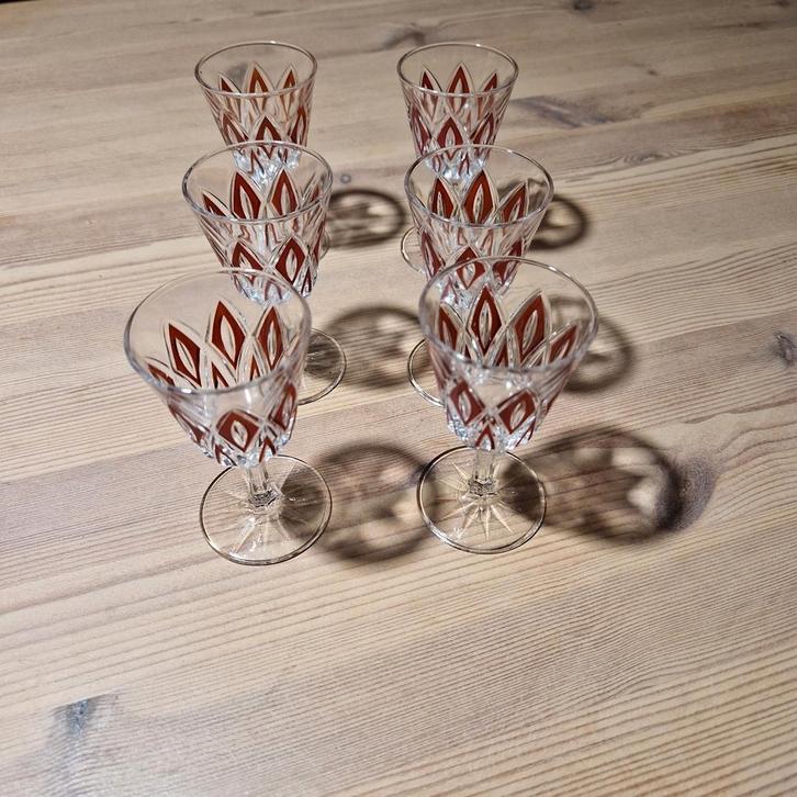 6 petits verres à liqueur VMC reims arlequin, Antiquités & Art, Antiquités | Verre & Cristal, Enlèvement ou Envoi