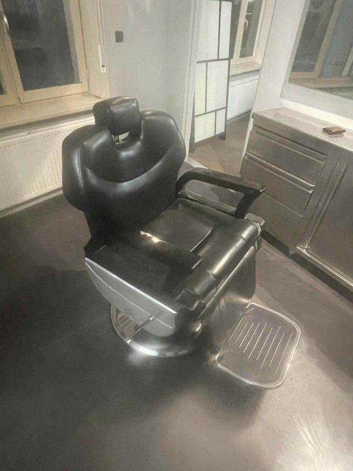 Tweedehands kappersstoelen Belmont – Luxe en Comfort 2 stuks, Zakelijke goederen, Kantoor en Winkelinrichting | Kantoormeubilair en Inrichting