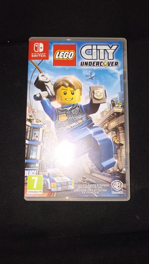LEGO City Undercover (Nintendo Switch), Games en Spelcomputers, Games | Nintendo Switch, Overige genres, Vanaf 18 jaar, Online