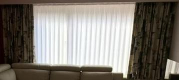 Gordijn beschikbaar voor biedingen