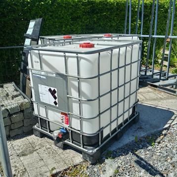 PVC-regenwatertank van 1.000 liter beschikbaar voor biedingen