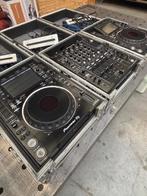 Pioneer Nexus2 Set - 2 CDJ2000NXS2 + 1 DJM900NXS2 + cases, Ophalen, Zo goed als nieuw, Dj-set, Pioneer