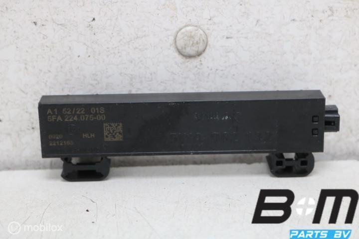 Antenne toegangs / startbevoegdheid VW Golf 8 R 5WA962132, Auto diversen, Autoradio's, Gebruikt