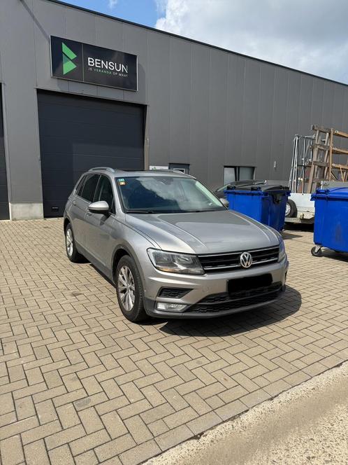 Volkswagen Tiguan 2.0 TDI DSG PANO COMFORTLINE, Auto's, Volkswagen, Bedrijf, Te koop, Tiguan, ABS, Achteruitrijcamera, Adaptieve lichten