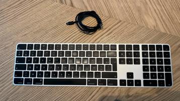 Apple Magic Keyboard, nummeriek bl., Touch ID (2024) AZERTY beschikbaar voor biedingen