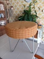 Twee unieke krukjes / vintage, Ophalen, Zo goed als nieuw, Overige materialen