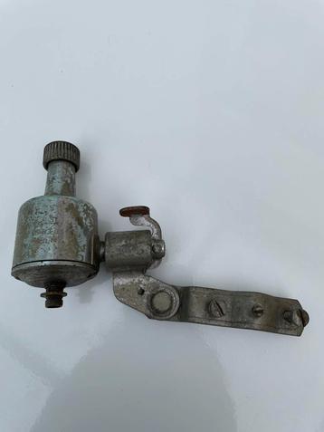 Dynamo de vélo, Enlèvement, Dynamo