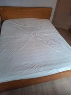 Bed 160x200, hout, Huis en Inrichting, Ophalen, Hout