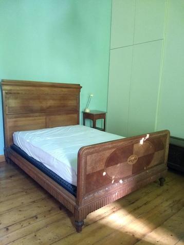 Antiek bed (140x200) beschikbaar voor biedingen