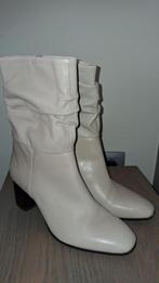 Tamaris Laarzen 40, Kleding | Dames, Schoenen, Tamaris, Wit, Lage of Enkellaarzen, Ophalen of Verzenden