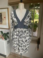 Jurk , twinset , lijn SCEE, maat 38, Kleding | Dames, Ophalen of Verzenden, Maat 38/40 (M)