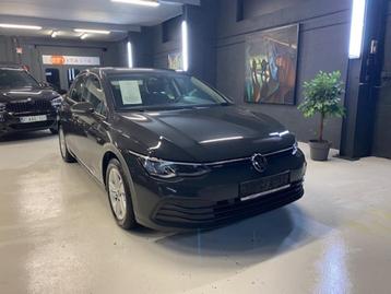 VW GOLF 8** PACK LIFE ** ESSENCE 12 MOIS DE GARANTIE beschikbaar voor biedingen