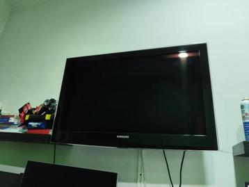 Samsung 37" • Full HD • LCD • 4x HDMI • 100Hz beschikbaar voor biedingen