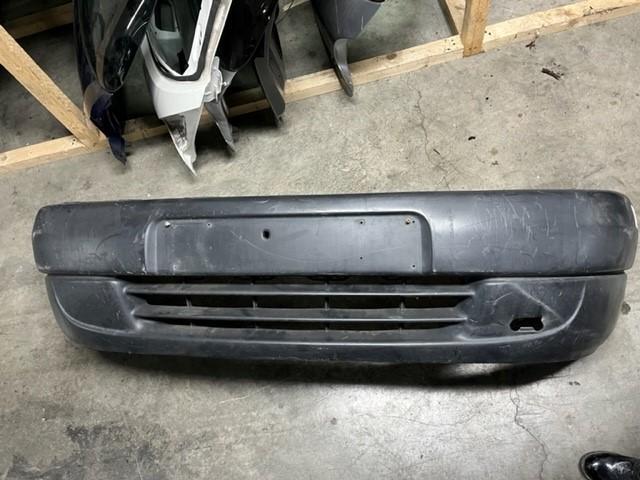 BUMPER VOOR Peugeot Partner Combispace (01-1996/12-2015), Auto-onderdelen, Carrosserie, Bumper, Peugeot, Voor, Gebruikt