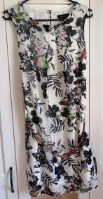 Jurkje met bloemen/vogels - 42, Kleding | Dames, Jurken, Ophalen of Verzenden