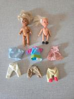 2 mini popjes + kleertjes., Kinderen en Baby's, Ophalen of Verzenden, Zo goed als nieuw