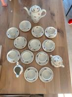 Porselijnen thee-en koffieservies, Ophalen