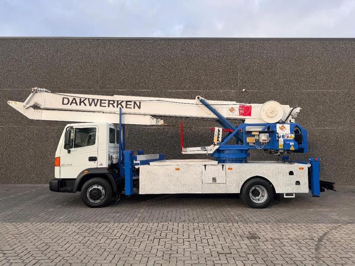 Nissan Atleon 210 KLAAS TYP K30-34 (bj 2001), Auto's, Vrachtwagens, Bedrijf, Overige merken, Overige brandstoffen, Euro 2, Handgeschakeld