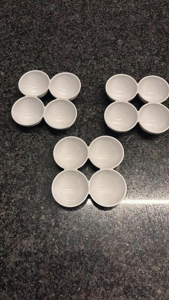 Eierdopjes (doos 40), Maison & Meubles, Cuisine | Vaisselle, Comme neuf, Enlèvement