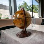 Table bar vintage / globe bar / globe avec espace de rangeme, Antiquités & Art, Enlèvement ou Envoi