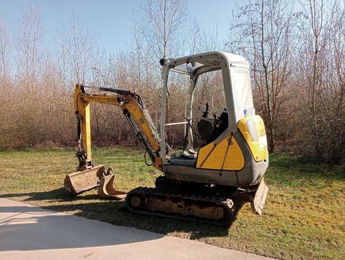 2 ton kraan te koop wakker neuson, Zakelijke goederen, Machines en Bouw | Kranen en Graafmachines, Kraan, Ophalen of Verzenden