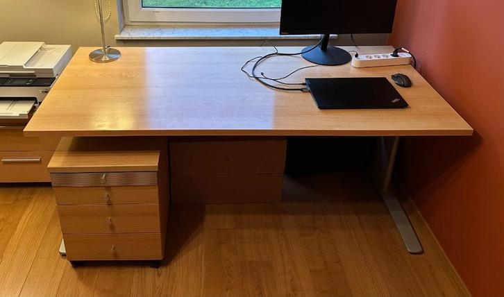 bureau met ladeblok + gratis extra ladeblok, Huis en Inrichting, Bureaus, Bureau, Ophalen