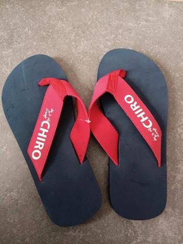 nieuwe slippers chiro beschikbaar voor biedingen
