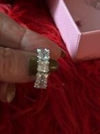 Clip oorbellen van swarovski, Verzenden, Zo goed als nieuw, Dame