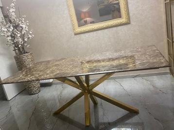 Table 2m sur 1m marbre marron