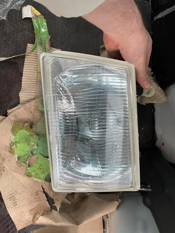 Ford Escort mk3 Originele Koplamp L beschikbaar voor biedingen
