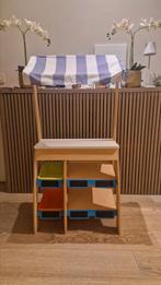 Wooden shop, Enlèvement