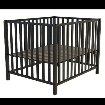 Baby park beschikbaar voor biedingen