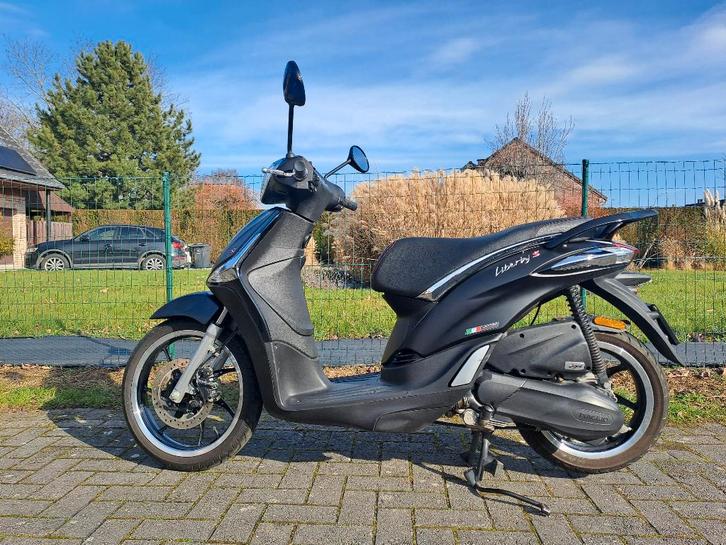PIAGGIO LIBERTY S,  KLASSE B, 2802km, Fietsen en Brommers, Scooters | Piaggio, Zo goed als nieuw, Overige modellen, Klasse B (45 km/u)