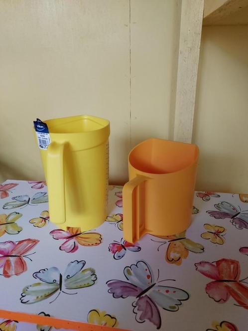 Nieuwe  stevige kan  van 2 liter en nieuwe voeder schep, Dieren en Toebehoren, Knaagdieren en Konijnen | Toebehoren, Nieuw, Verzorging