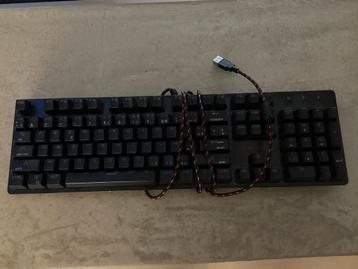 Clavier gaming etat nickel beschikbaar voor biedingen