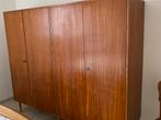 Kleerkast met ronde poten, Huis en Inrichting, Kasten | Kleerkasten, Ophalen, Overige materialen, Gebruikt, 200 cm of meer