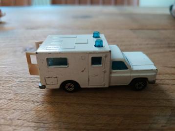Matchbox ambulance  beschikbaar voor biedingen
