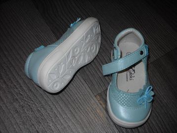 kidoki-schoentjes-mooie staat- als nieuw-maat 20-1euro, Kinderen en Baby's, Ophalen, Zo goed als nieuw, Meisje, Schoentjes