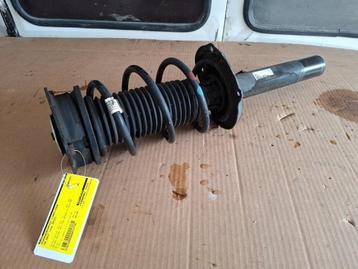 Schokdemperpoot links-voor van een Volkswagen Golf beschikbaar voor biedingen