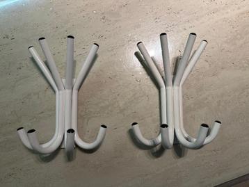 vintage hang kapstokken beschikbaar voor biedingen