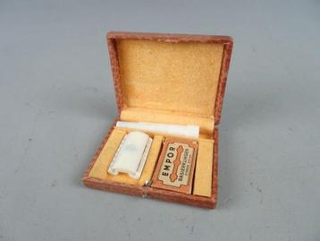 Vintage scheermes onderdelen beschikbaar voor biedingen