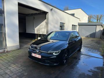 VW Golf 8 R TE HUUR bij Rentorama bv