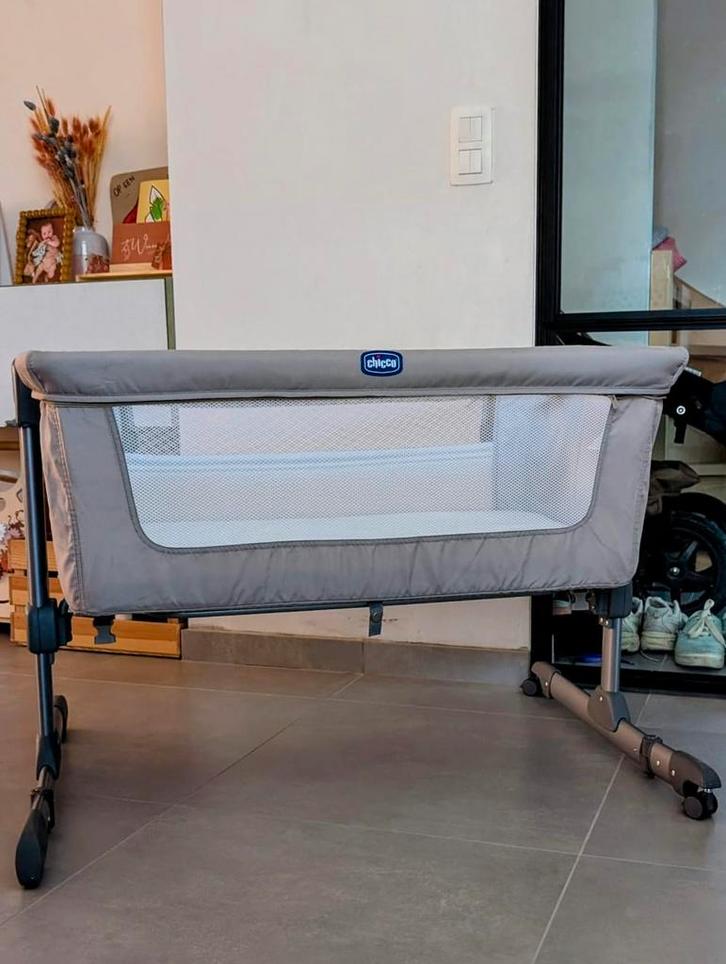 Chico co-sleeper Next2me, Kinderen en Baby's, Babywiegjes en Ledikanten, Zo goed als nieuw, Ophalen