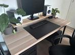 Bureaublad (ikea) 140x60 cm, Huis en Inrichting, Ophalen of Verzenden, Zo goed als nieuw