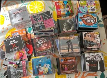 Pakket cd’s, cd singles en cd boxen meest uit de jaren 90 beschikbaar voor biedingen