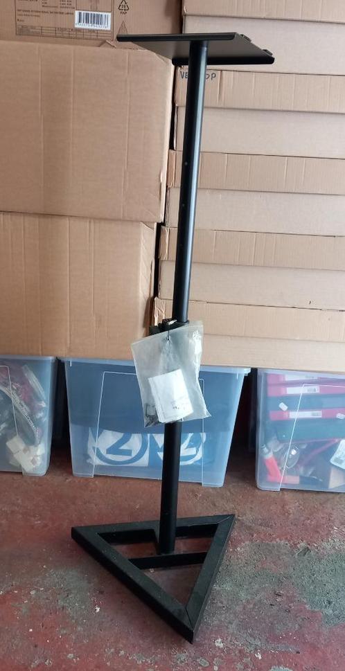 1 Studio monitor standaard / box luidspreker  statief, Muziek en Instrumenten, Standaarden, Zo goed als nieuw, Muziekstandaard