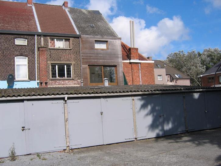 Grote droge garage Gent ONMIDDELLIJK VRIJ, Immo, Garages en Parkeerplaatsen, Gent