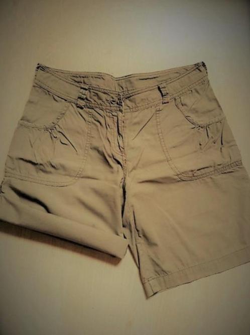 Madonna korte khaki broek cargo broek short 3-standen , S, Kleding | Dames, Broeken en Pantalons, Nieuw, Maat 36 (S), Bruin, Kort